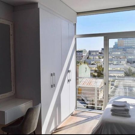 Stunning Studio Apartment In Cbd Cape Town Bagian luar foto