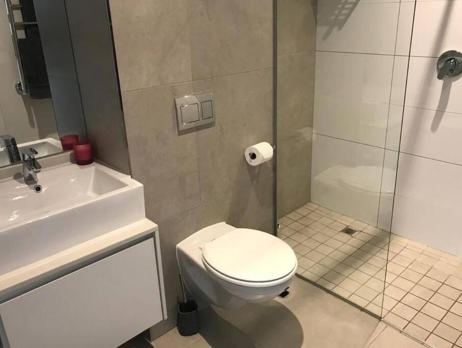 Stunning Studio Apartment In Cbd Cape Town Bagian luar foto
